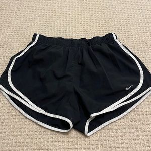 Black Nike shorts